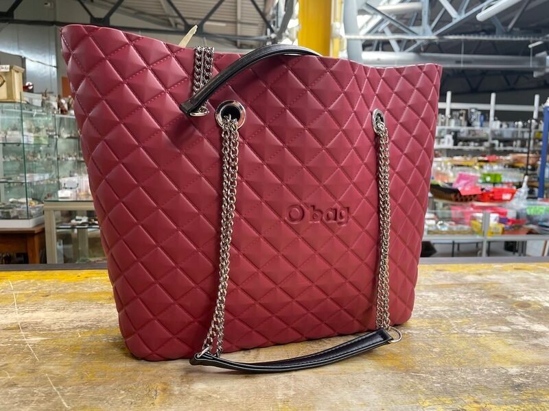 Borsa Rossa Rombi Obag con Manici a Catena Nera — foto 2