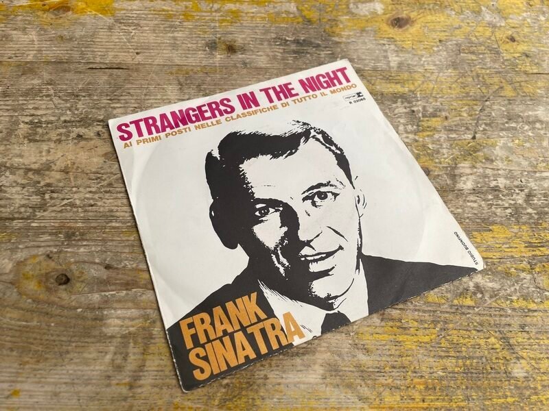 Disco Vinile 45 Giri Frank Sinatra – Strangers in the Night
