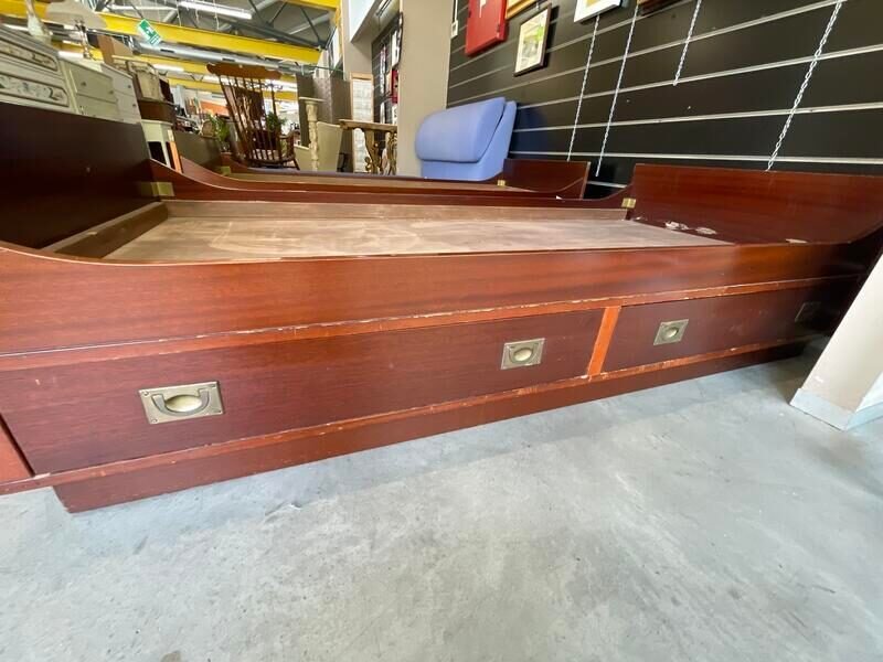Letto Singolo in Legno Scuro Stile Marina — foto 3