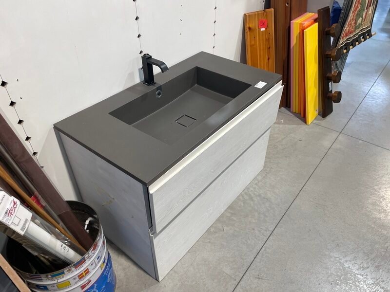 Mobile Bagno Grigio Chiaro con Lavello in Pietra Grigia — foto 4