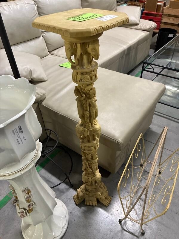 Portavaso Colonna in Resina con Elefanti — foto 4