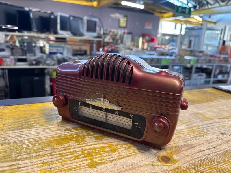 Radio Stile Vintage Rossa Tucky
