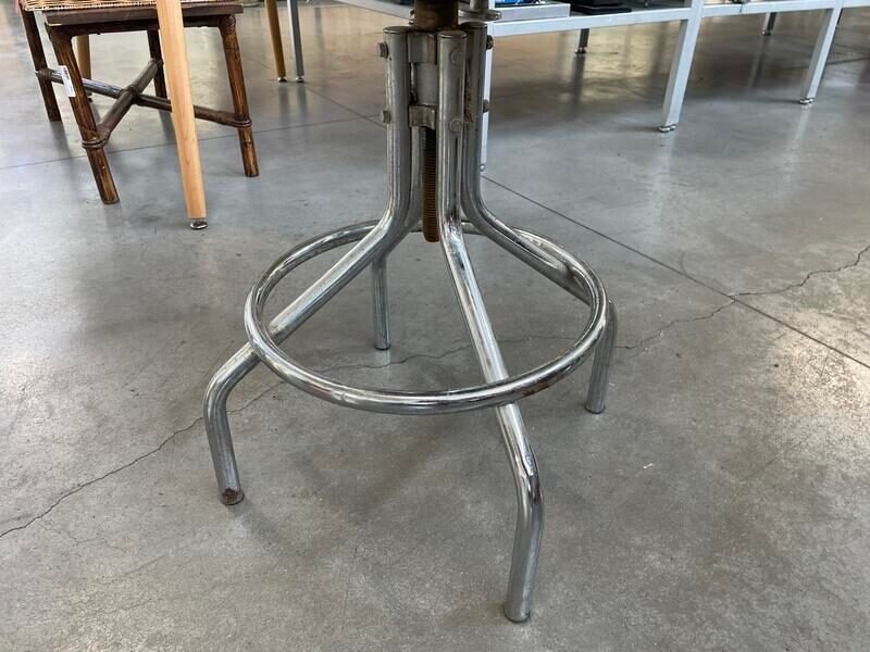 Sgabello Industriale Anni ’60 — foto 6