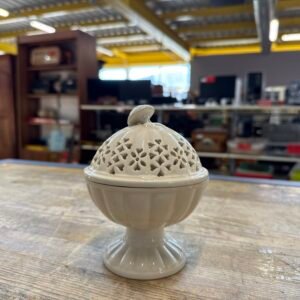 Potiche Ceramica Ecrue Royal Creamware
