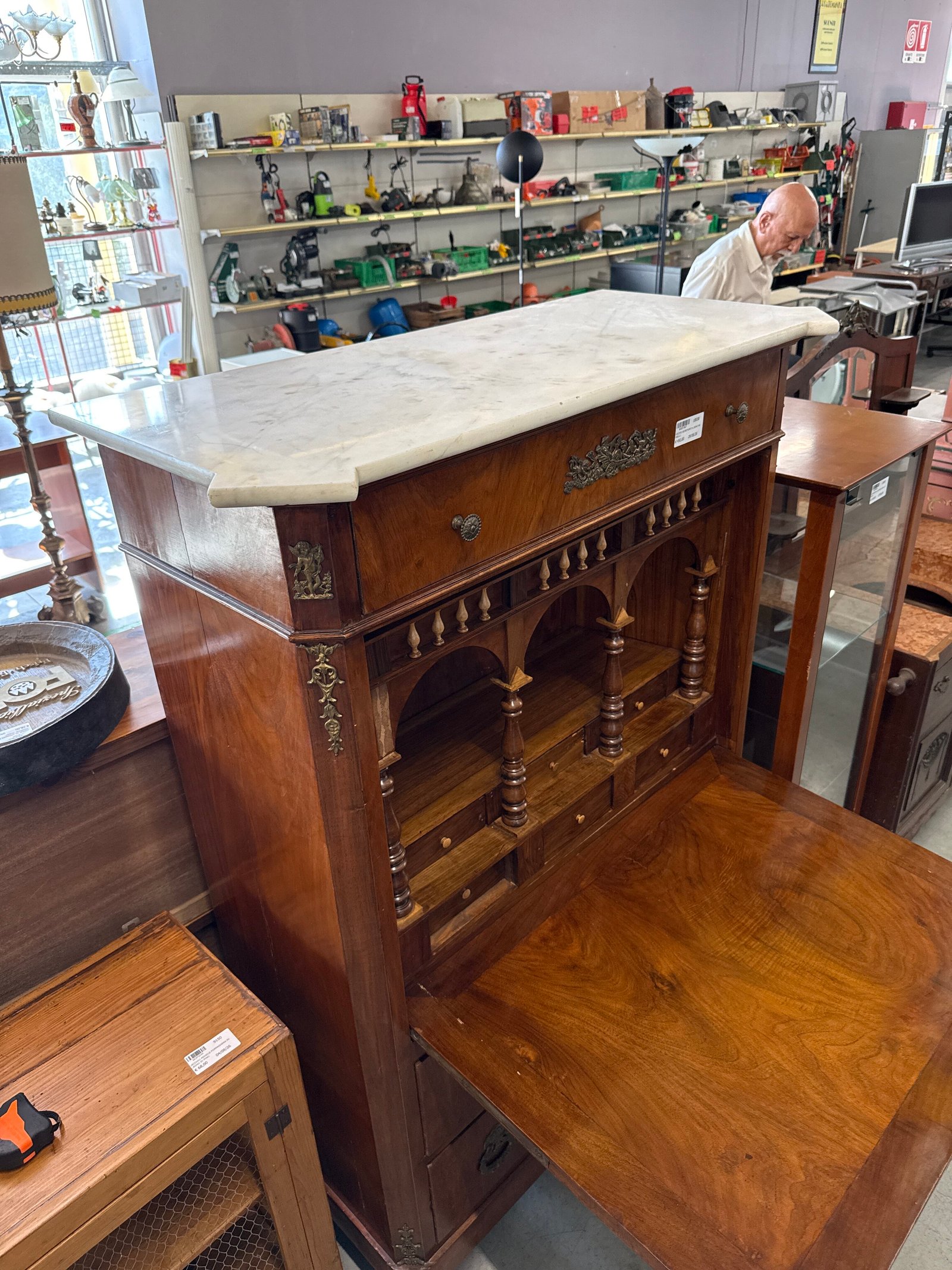 Vecchio Secretaire in Legno Massello - immagine 3