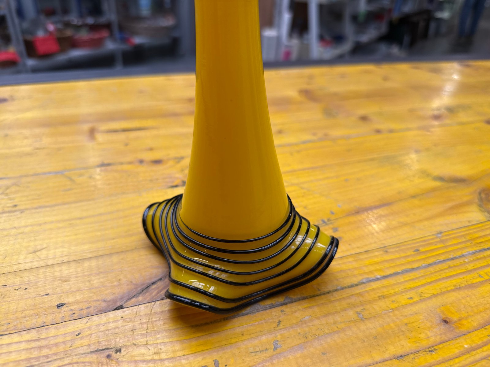 Vaso Calice Vetro Giallo Stile Murano - immagine 3