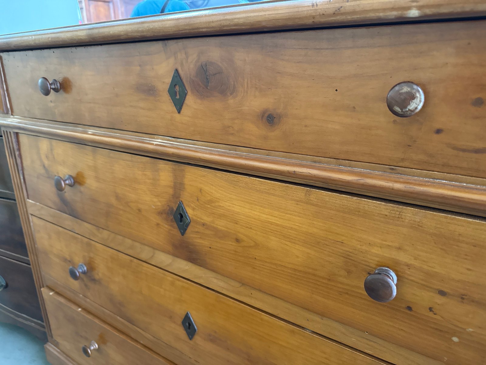 Cassettiera Vintage Legno Lavorato - immagine 3